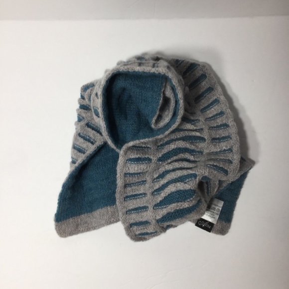 Aina Lambswool Scarf - Picture 2 of 4